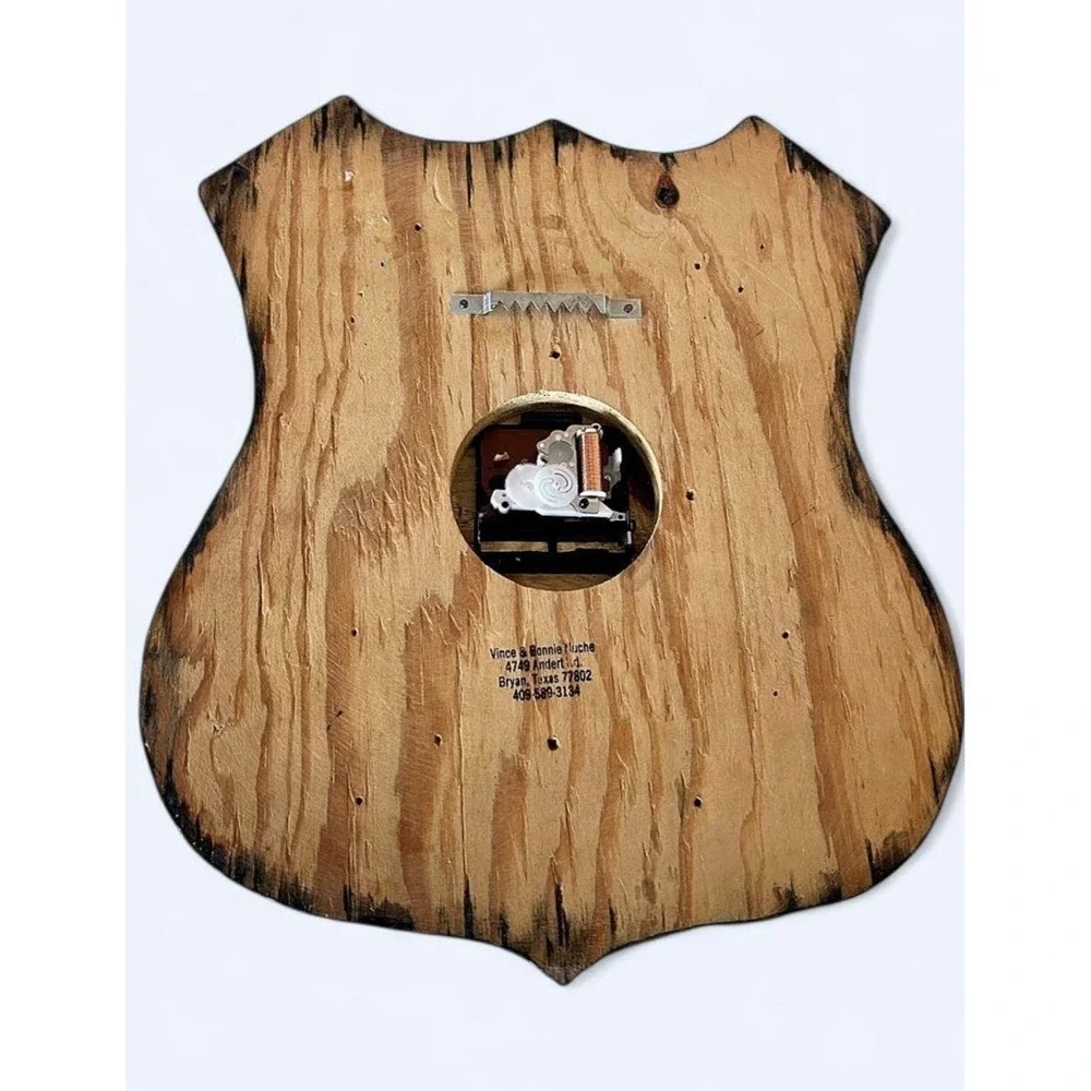 United States Coast Guard Shield Wood Hanging Wall Clock Analog Arabic As-is